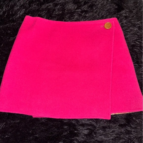 Lilly Pulitzer Reversible Plaid and Pink Mini Wool Skirt - Picture 4 of 7